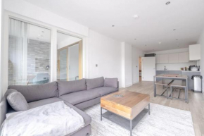 Modern 2 Bedroom Flat in Hackney